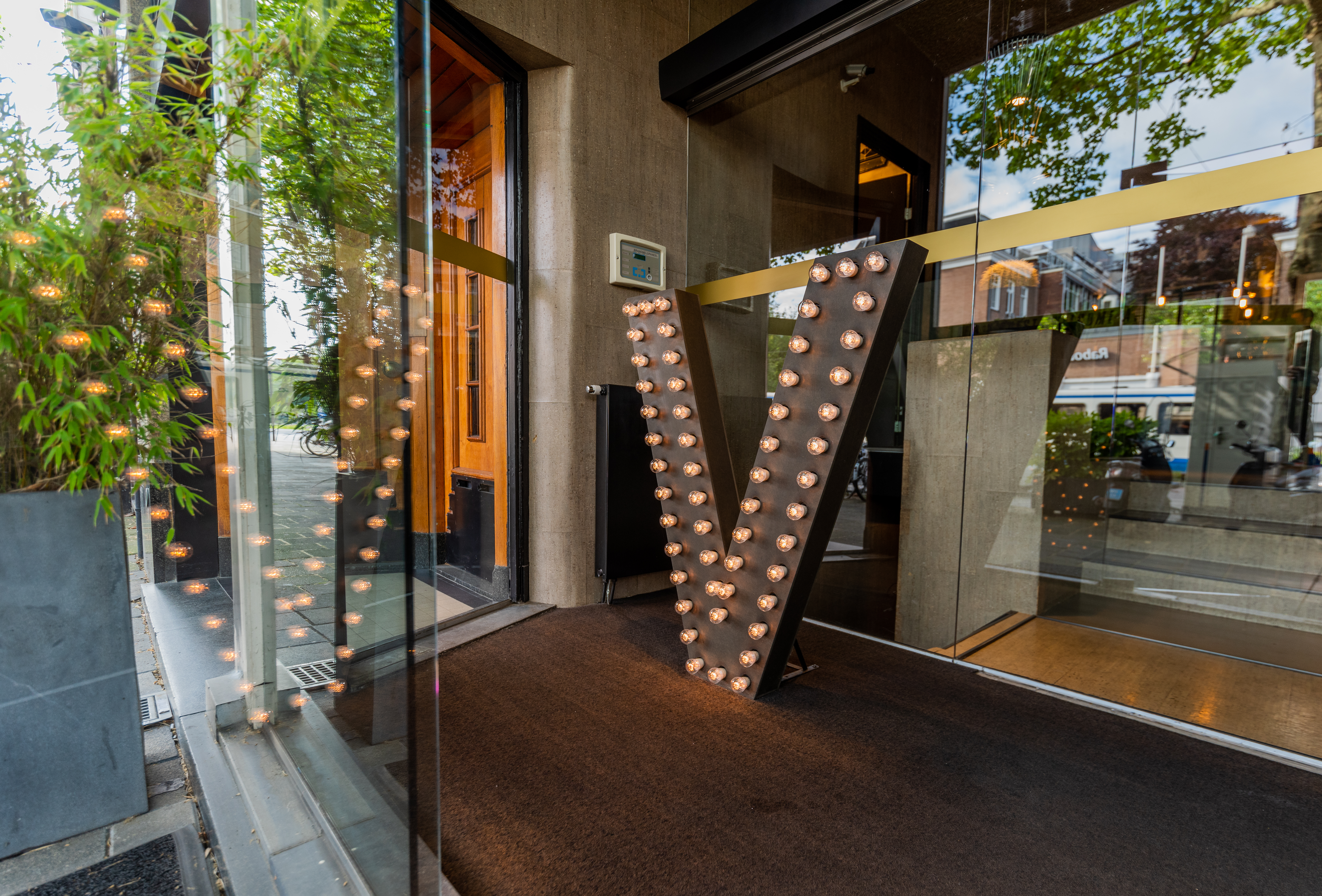 Hotel V Hotel V Frederiksplein***, Amsterdam